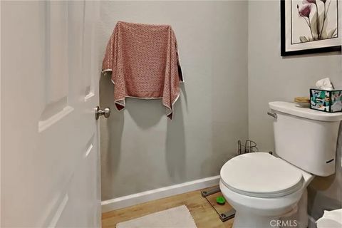 Tiny photo for 1947 Shadow Park Dr, Turlock, CA 95380 (MLS # MC25275042)