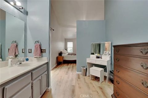 Tiny photo for 1947 Shadow Park Dr, Turlock, CA 95380 (MLS # MC25275042)