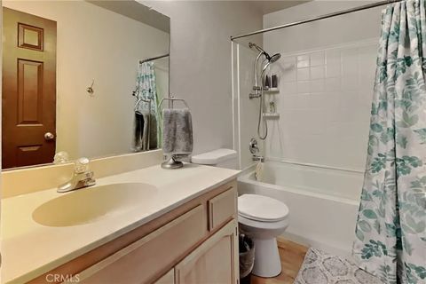 Tiny photo for 1947 Shadow Park Dr, Turlock, CA 95380 (MLS # MC25275042)