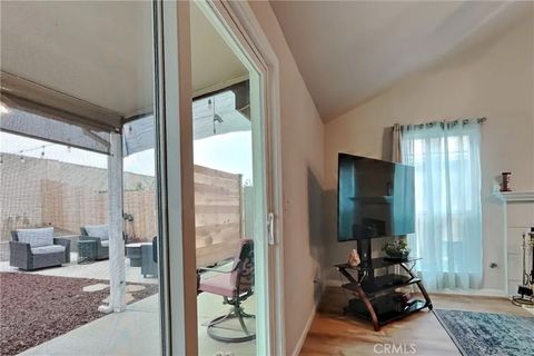 Tiny photo for 1947 Shadow Park Dr, Turlock, CA 95380 (MLS # MC25275042)