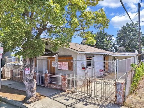 Photo of 5164 Romaine Street, Los Angeles, CA 90029 (MLS # TR25246513) Photo of 5164 Romaine Street, Los Angeles, CA 90029 (MLS # TR25246513)