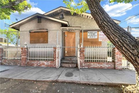 Tiny photo for 5164 Romaine Street, Los Angeles, CA 90029 (MLS # TR25246513)