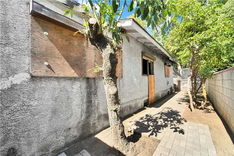 Tiny photo for 5164 Romaine Street, Los Angeles, CA 90029 (MLS # TR25246513)