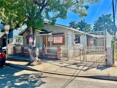 Tiny photo for 5164 Romaine Street, Los Angeles, CA 90029 (MLS # TR25246513)