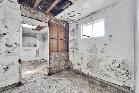 Tiny photo for 5164 Romaine Street, Los Angeles, CA 90029 (MLS # TR25246513)