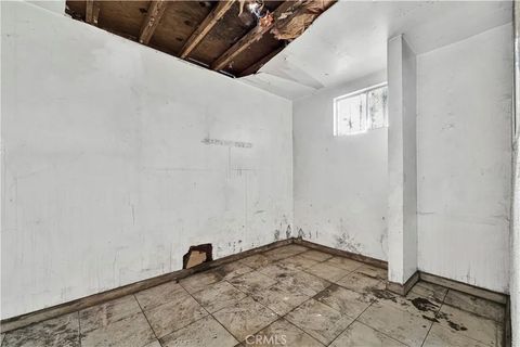 Tiny photo for 5164 Romaine Street, Los Angeles, CA 90029 (MLS # TR25246513)