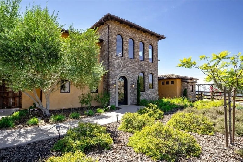 3515 Camino Purisima
