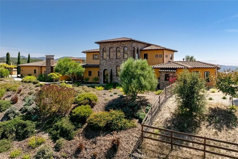3515 Camino Purisima
