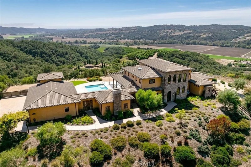 3515 Camino Purisima