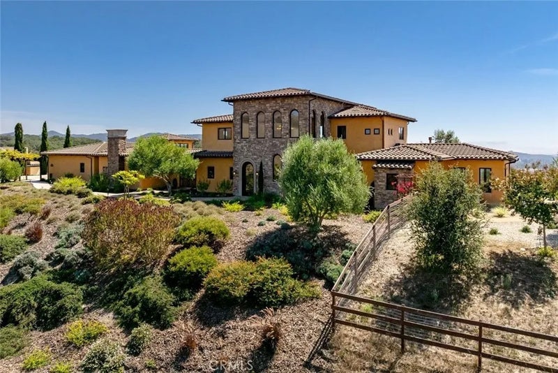 3515 Camino Purisima