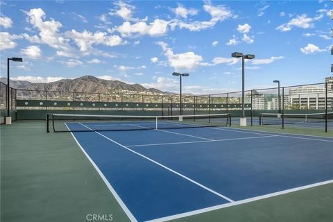 Tiny photo for 345 Pioneer Drive #501, Glendale, CA 91203 (MLS # SR25245436)