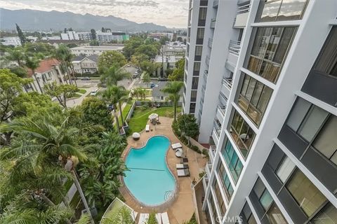 Tiny photo for 345 Pioneer Drive #501, Glendale, CA 91203 (MLS # SR25245436)