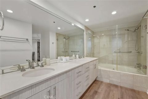Tiny photo for 345 Pioneer Drive #501, Glendale, CA 91203 (MLS # SR25245436)