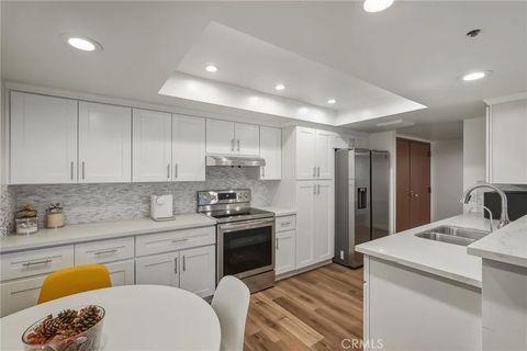 Tiny photo for 345 Pioneer Drive #501, Glendale, CA 91203 (MLS # SR25245436)