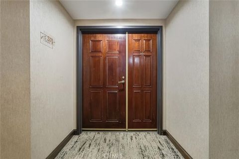 Tiny photo for 345 Pioneer Drive #501, Glendale, CA 91203 (MLS # SR25245436)