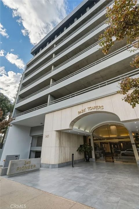 Tiny photo for 345 Pioneer Drive #501, Glendale, CA 91203 (MLS # SR25245436)