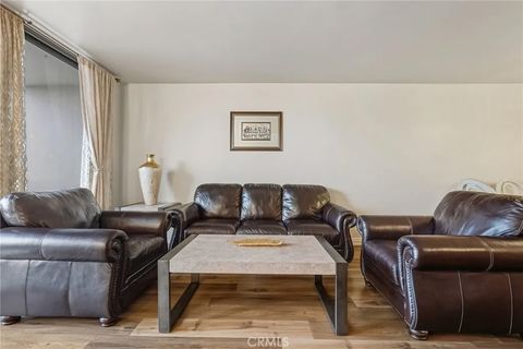 Tiny photo for 345 Pioneer Drive #501, Glendale, CA 91203 (MLS # SR25245436)