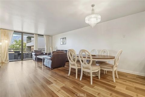 Tiny photo for 345 Pioneer Drive #501, Glendale, CA 91203 (MLS # SR25245436)