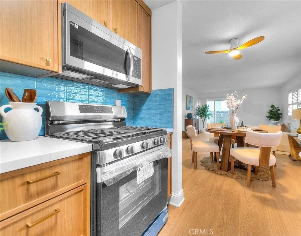 353 N Colorado 101