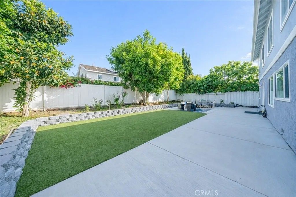 Photo of 6 Blazing Star, Irvine, CA 92604 (MLS # OC26076197)