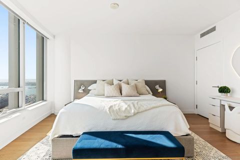 Tiny photo for 888 W E Street #2004, San Diego, CA 92101 (MLS # 250041370)