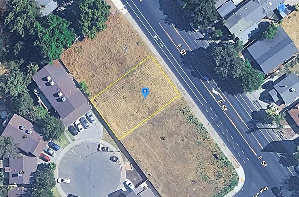 Photo of 571 F St, Waterford, CA 95386 (MLS # AR26052323)