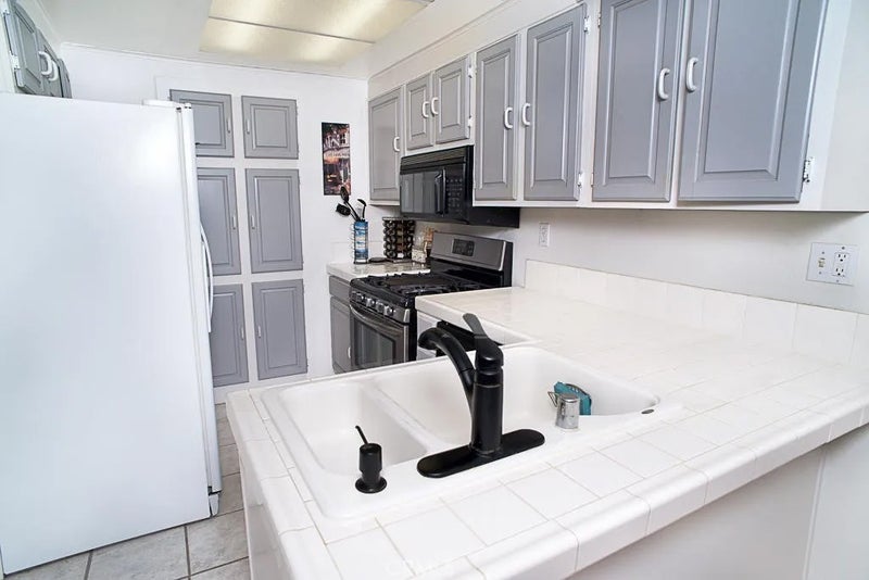 44460 15th East 3