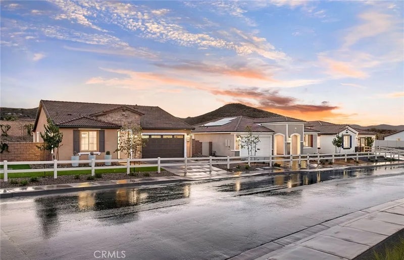 25226 Banded Hills Drive