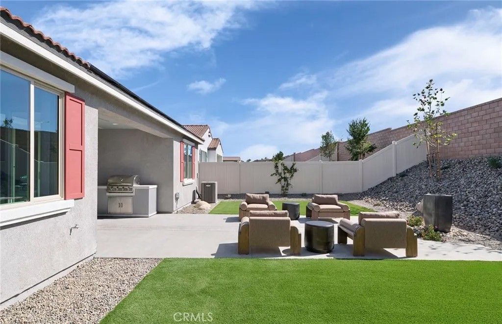 Photo of 25226 Banded Hills Drive, Menifee, CA 92585 (MLS # IV26111104)
