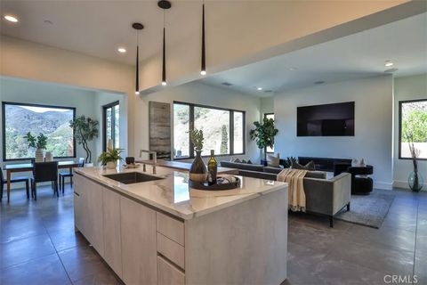 Tiny photo for 43698 De Luz Rd, Temecula, CA 92590 (MLS # ND25246017)