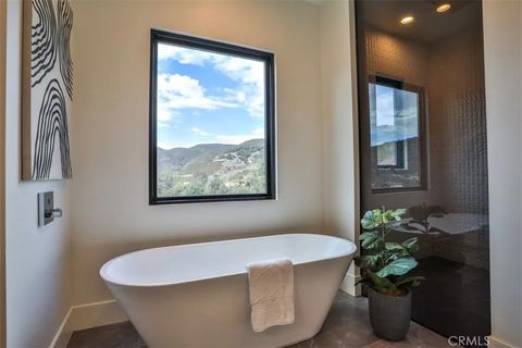 Tiny photo for 43698 De Luz Rd, Temecula, CA 92590 (MLS # ND25246017)