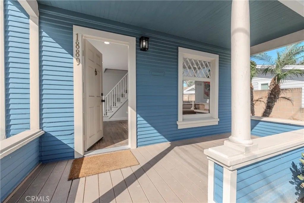 Photo of 1887 Saint Louis Avenue, Signal Hill, CA 90755 (MLS # RS26017647)