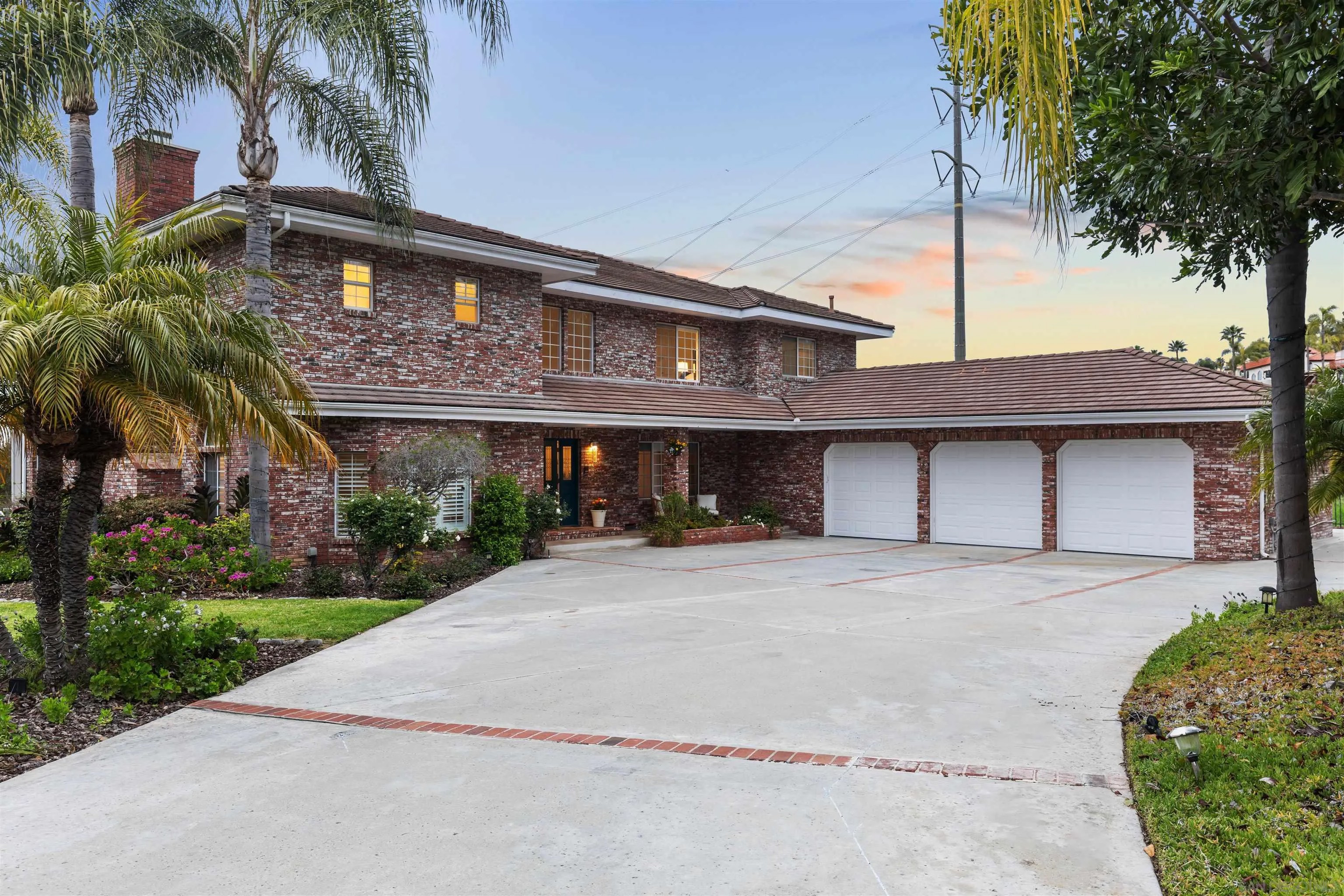 2610 Acuna Ct