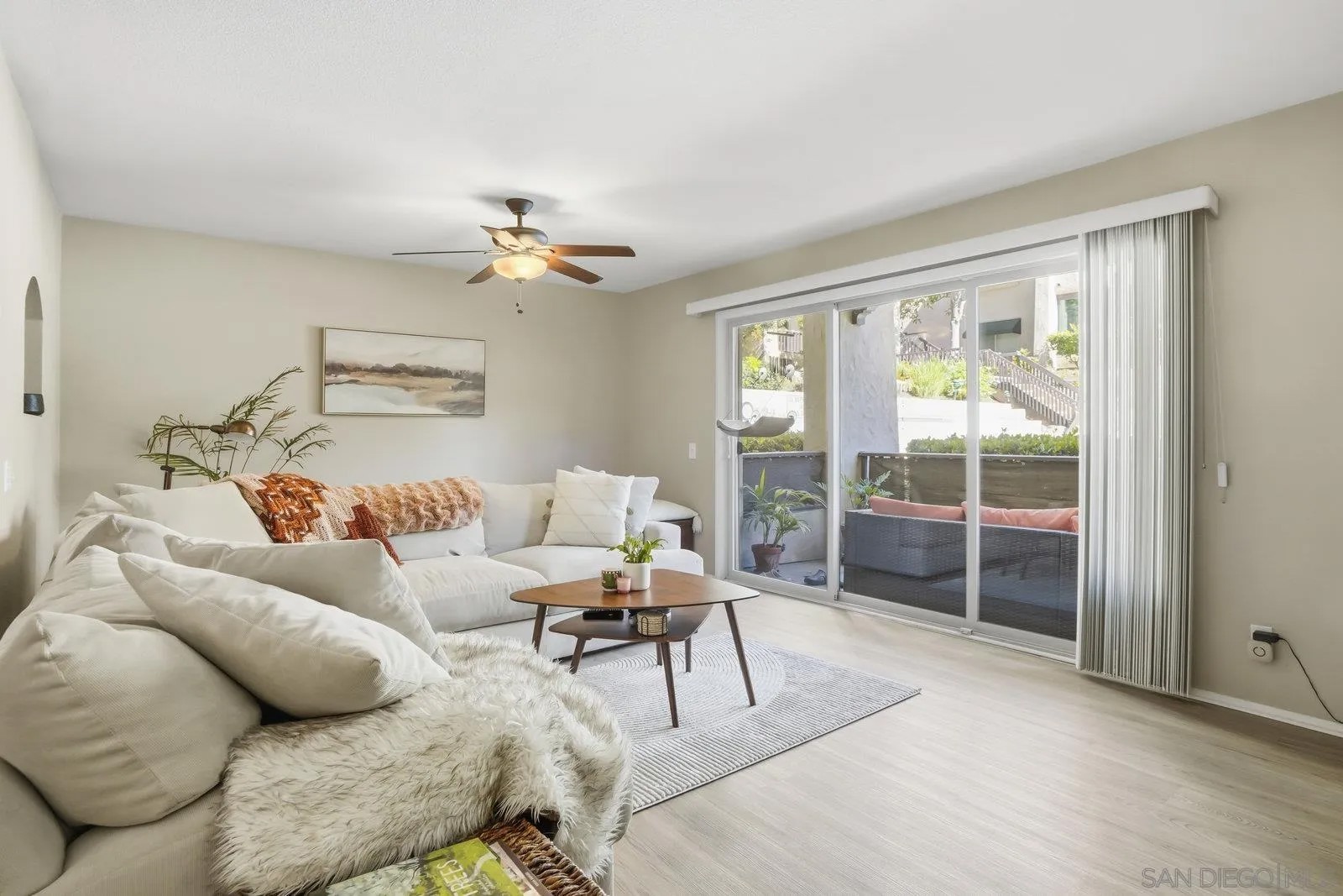 2514 Clairemont Dr 111