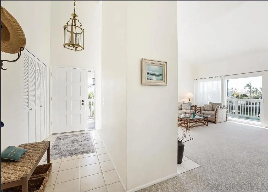 Photo of 66 W Kingston Ct, Coronado, CA 92118 (MLS # 250041872)