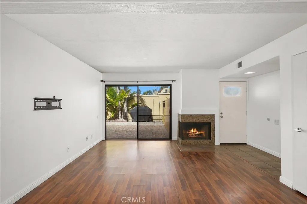 25712 Le Parc 21