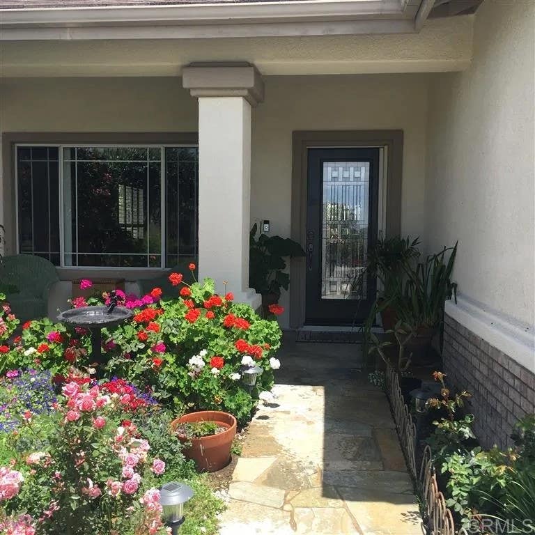 Photo of 459 Lexington Cr, Oceanside, CA 92057 (MLS # 180064617)