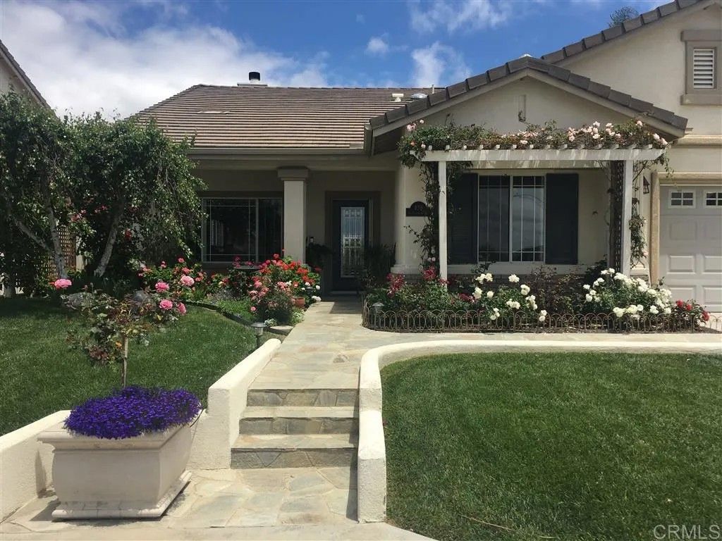 Photo of 459 Lexington Cr, Oceanside, CA 92057 (MLS # 180064617)
