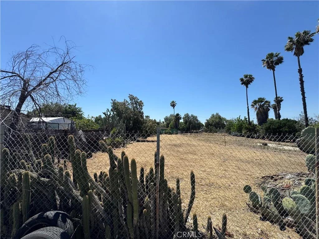 Photo of 0 Grant, Moreno Valley, CA 92551 (MLS # IV26103973)