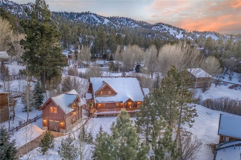 Photo of 43629 Bow Canyon Drive, Big Bear Lake, CA 92315 (MLS # PW26084121)