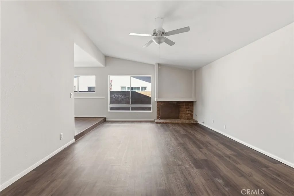 2928 Hilldale