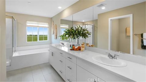 Tiny photo for 1704 Phantom Lane, Rialto, CA 92376 (MLS # SW26028563)