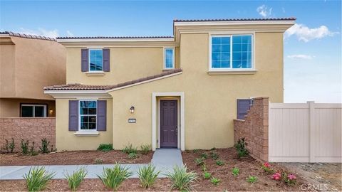 Tiny photo for 1704 Phantom Lane, Rialto, CA 92376 (MLS # SW26028563)