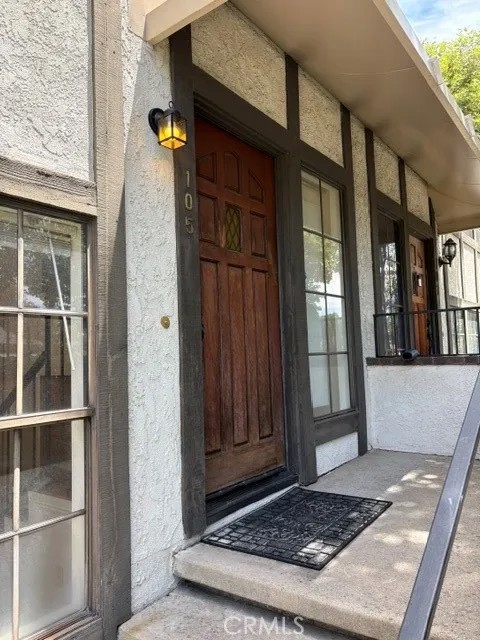 105 E Rosewood Court 5