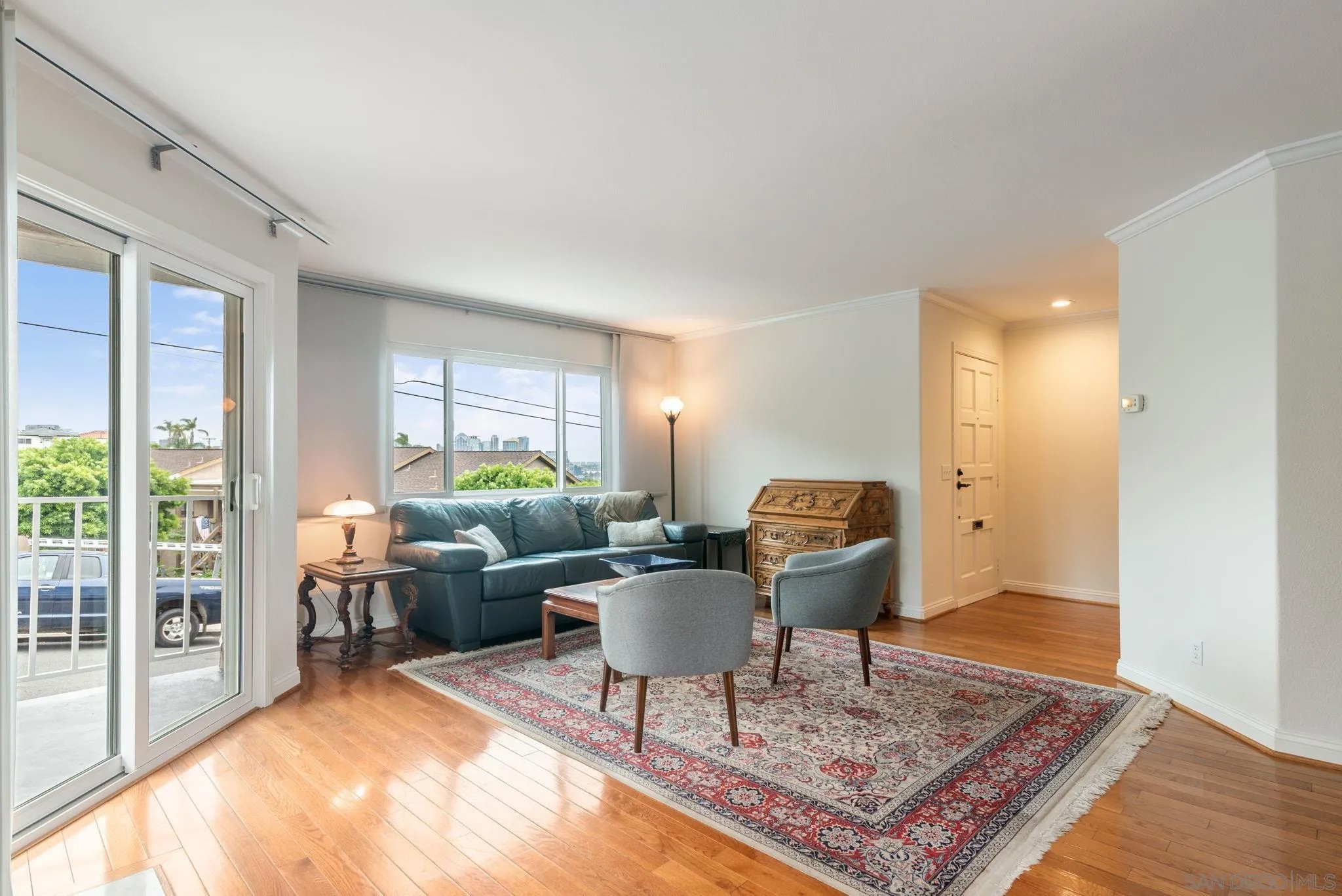 1024 W Quince
