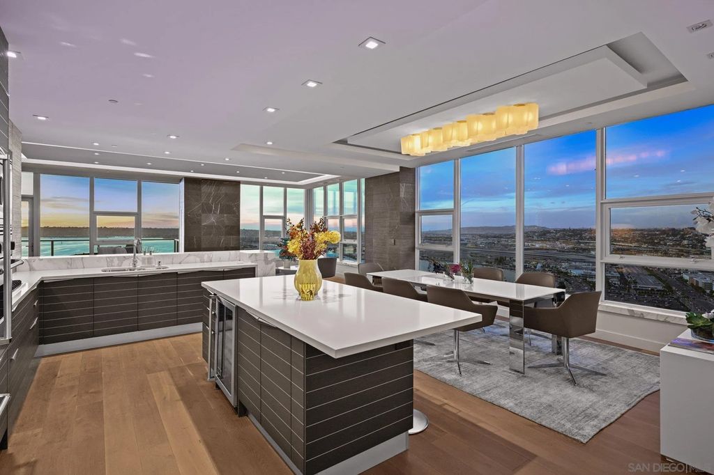 Photo of 1325 Pacific Hwy #3503, San Diego, CA 92101 (MLS # 260005003)