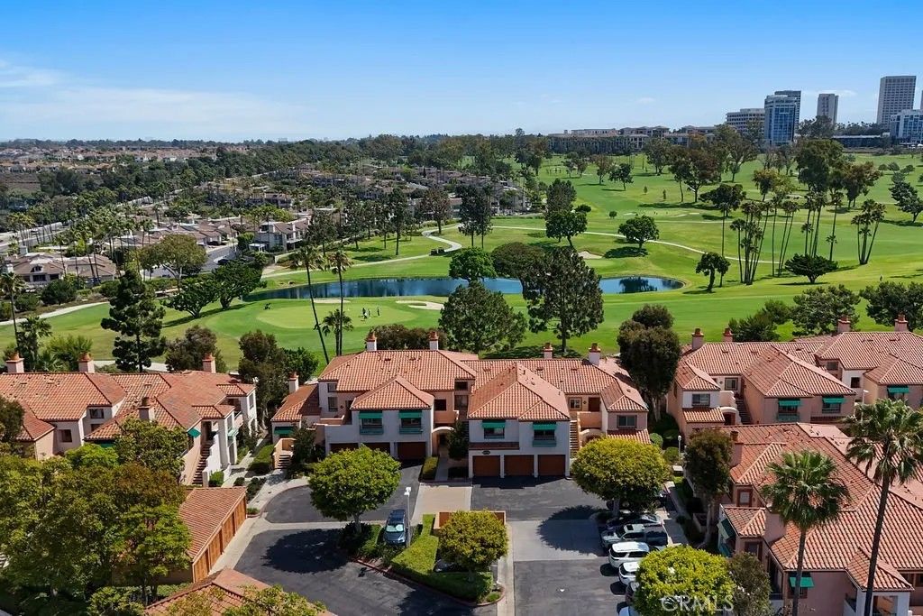 Photo of 232 Villa Point Drive, Newport Beach, CA 92660 (MLS # NP25274752)