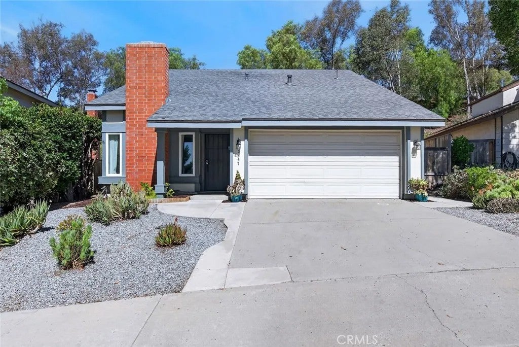 2347 Viewridge Place