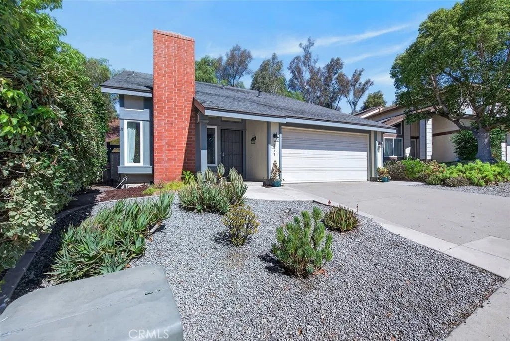 2347 Viewridge Place