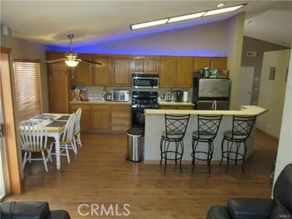 Photo of 12459 Chuckwalla Ln, Victorville, CA 92395 (MLS # OC26011905)